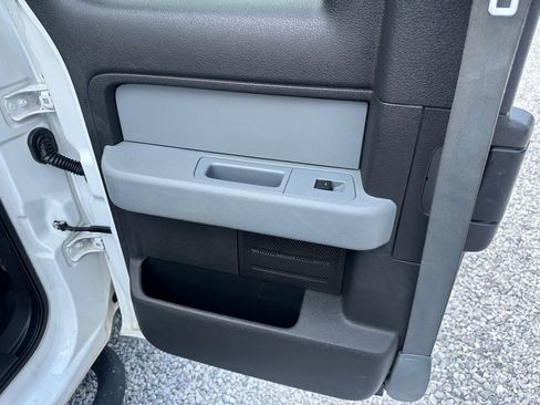 Used 2012 Ford F150 XLT w/ XLT Convenience Pkg image 21