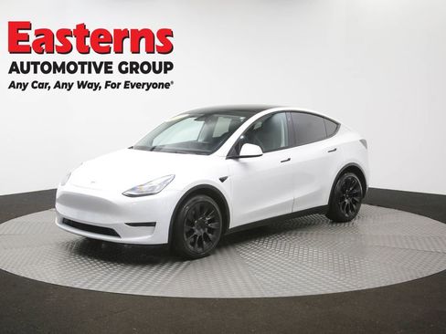 Used 2022 Tesla Model Y Long Range AWD/4WD image 50