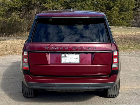 Used 2017 Land Rover Range Rover HSE image 6