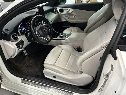 Used 2017 Mercedes-Benz C 300 Coupe image 4