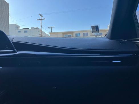 Used 2022 Cadillac Escalade Sport w/ LPO, ONYX Package AWD/4WD image 27