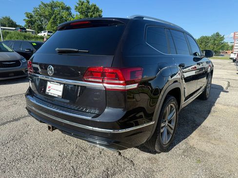 Used 2018 Volkswagen Atlas SEL w/ R-Line Package AWD/4WD image 3
