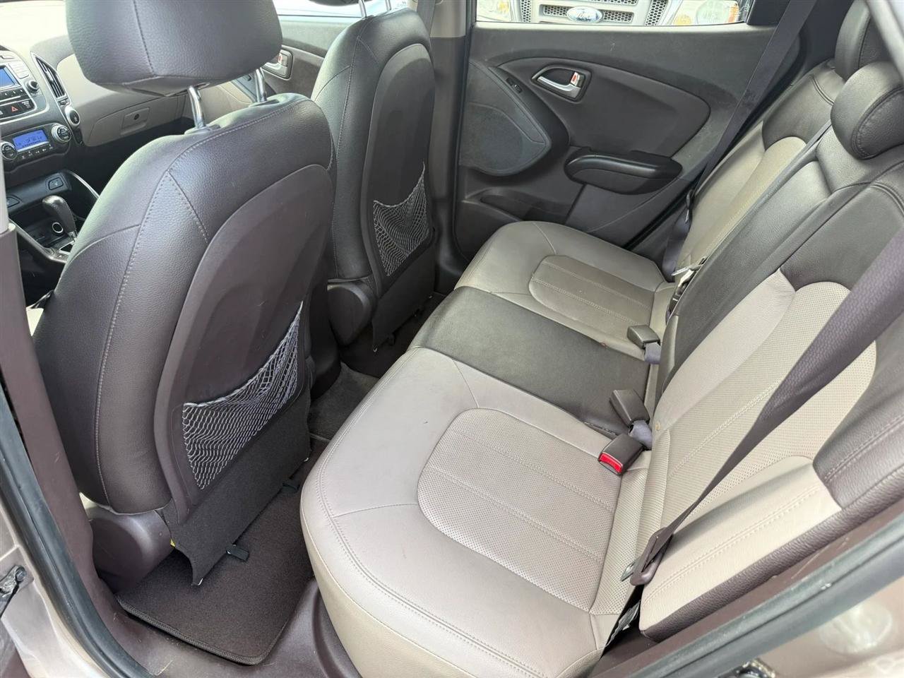 Used 2013 Hyundai Tucson Limited FWD image 26