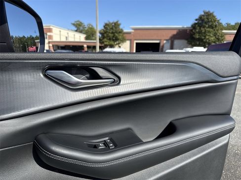 New 2025 Jeep Grand Cherokee Laredo X image 27