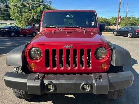 Used 2013 Jeep Wrangler Unlimited Sport AWD/4WD image 12