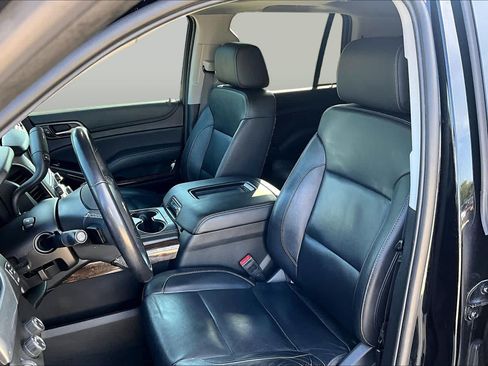 Used 2019 Chevrolet Tahoe LT AWD/4WD image 8