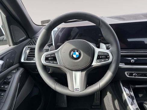 New 2026 BMW X5 xDrive40i w/ M Sport Package AWD/4WD image 12