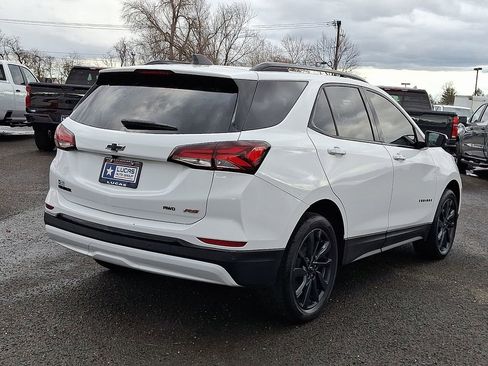 Used 2024 Chevrolet Equinox RS AWD/4WD image 11