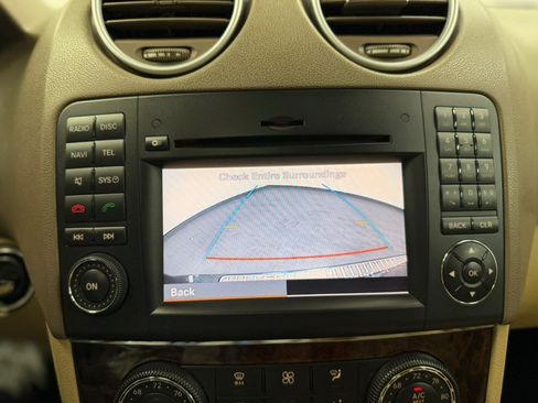 Used 2010 Mercedes-Benz ML 550 4MATIC image 62