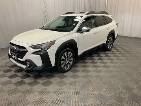 Used 2023 Subaru Outback Touring XT w/ Popular Package #2 image 10