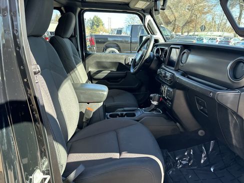 Certified 2021 Jeep Wrangler Unlimited Sport image 5