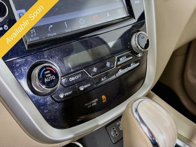 Used 2018 Nissan Murano Platinum AWD/4WD image 16