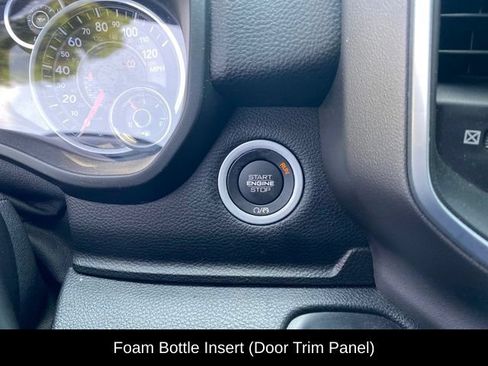 Used 2020 RAM 1500 Big Horn RWD image 26