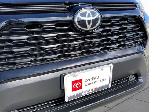 Used 2025 Toyota RAV4 XLE Premium FWD image 29