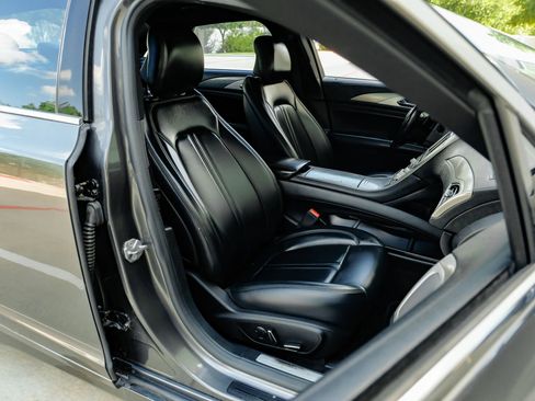 Used 2017 Lincoln MKZ Premiere FWD image 39