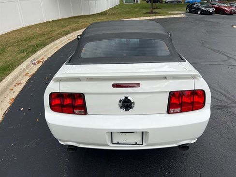 Used 2006 Ford Mustang GT Premium image 9