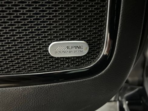 Used 2022 Jeep Compass Limited w/ Elite Group AWD/4WD image 10