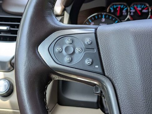 Used 2020 Chevrolet Tahoe Premier AWD/4WD image 26