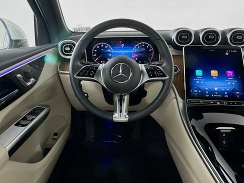 Certified 2026 Mercedes-Benz GLC 300 image 5