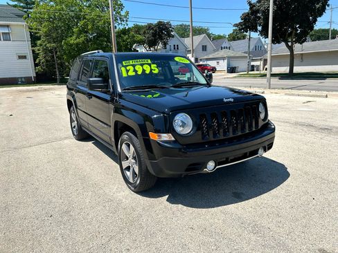 Used 2017 Jeep Patriot High Altitude image 1