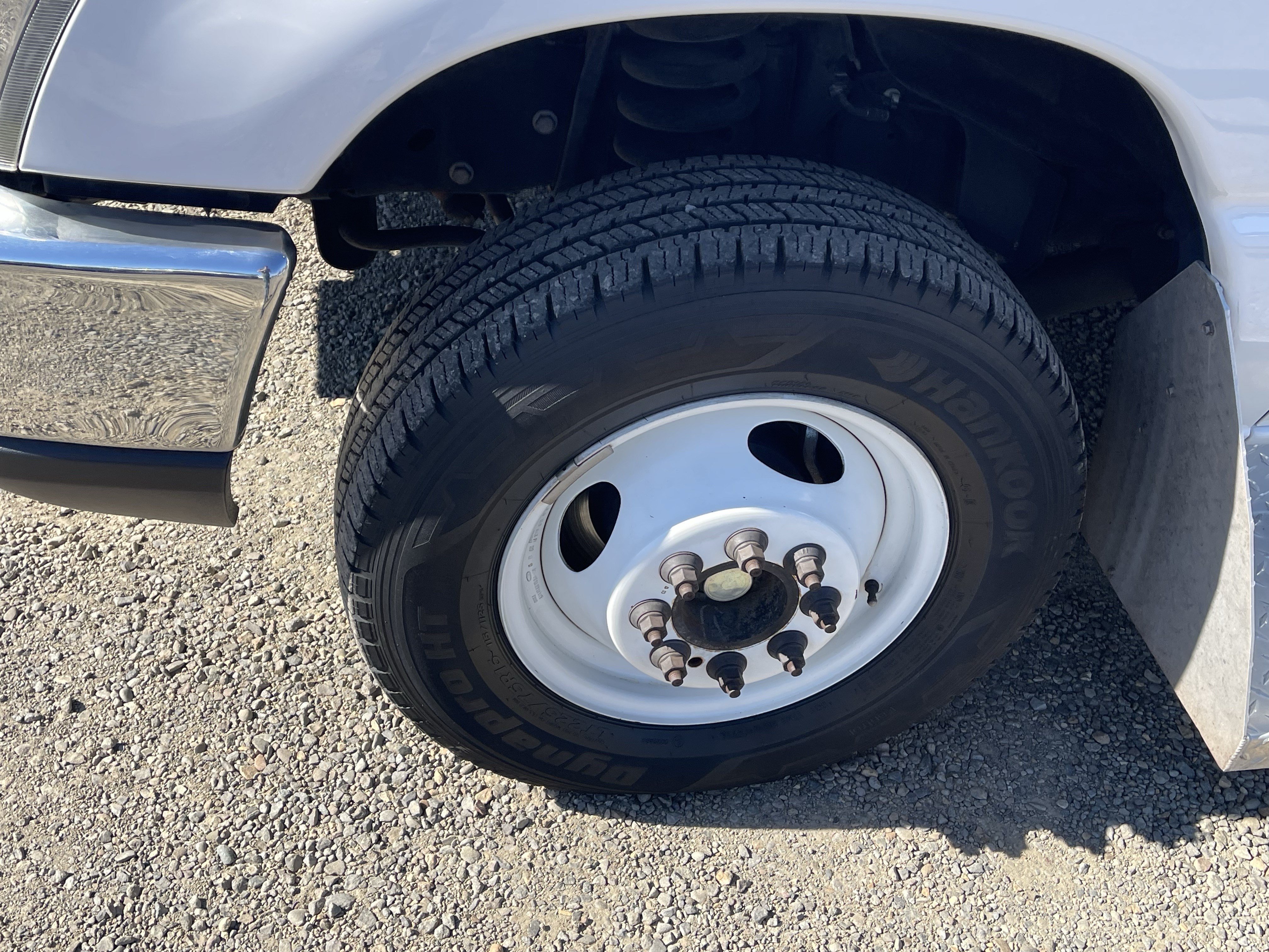 Used 2017 Ford E-350 and Econoline 350 Super Duty w/ Shuttle Bus Prep Package RWD image 9