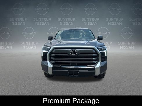 Used 2024 Toyota Tundra Limited AWD/4WD image 11