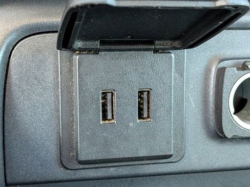 Used 2017 GMC Sierra 2500 Denali w/ Duramax Plus Package image 23