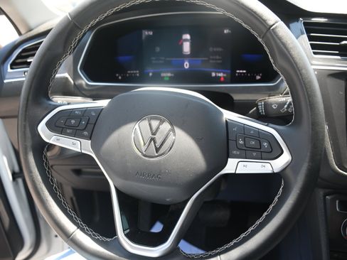 Used 2023 Volkswagen Tiguan S image 12