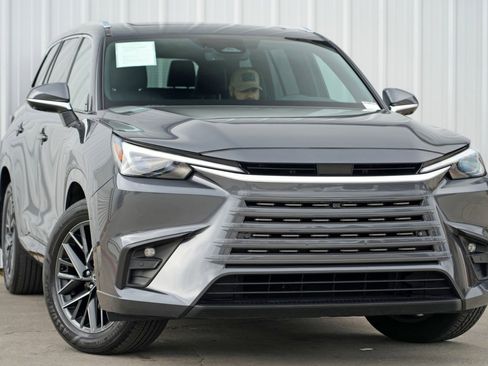 Used 2024 Lexus TX 350 TX 350 Premium w/ Captains Chair Package image 4