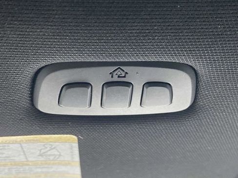 Used 2020 Ford Expedition XLT w/ Equipment Group 201A image 31