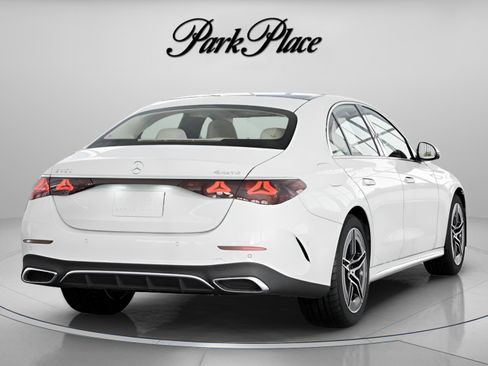 New 2026 Mercedes-Benz E 450 4MATIC Sedan image 19