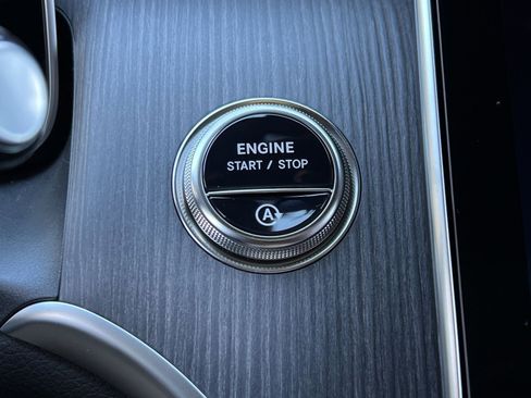 New 2026 Mercedes-Benz GLC 300 4MATIC image 30