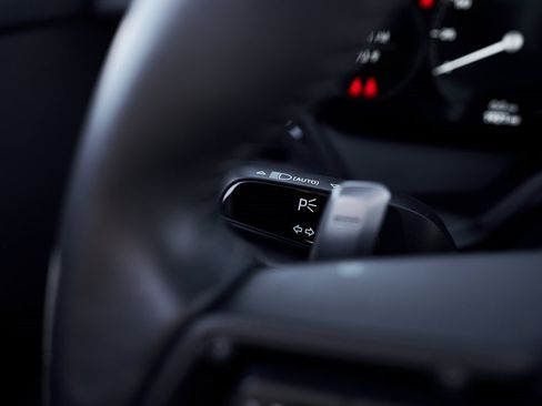 Used 2024 Porsche 911 Carrera 4S image 44