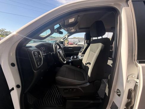 Used 2022 Chevrolet Silverado 2500 LT w/ Convenience Package AWD/4WD image 7