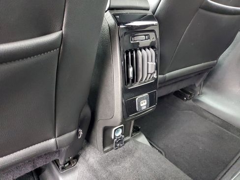 Used 2025 Jeep Compass Limited AWD/4WD image 29