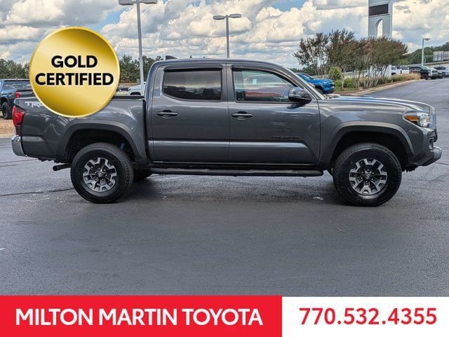 Certified 2019 Toyota Tacoma TRD Off-Road AWD/4WD image 3