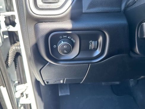 Used 2024 RAM 2500 Big Horn image 17