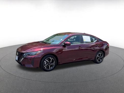 Used 2025 Nissan Sentra SV FWD image 8