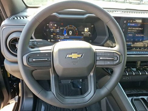 New 2026 Chevrolet Colorado W/T image 8