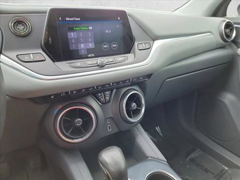 Used 2020 Chevrolet Blazer LT FWD image 21