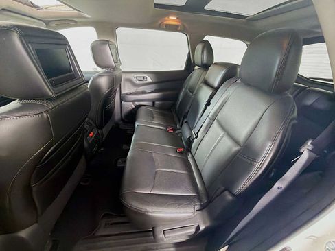 Used 2013 Nissan Pathfinder Platinum w/ Platinum Premium Pkg AWD/4WD image 24