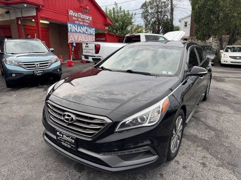 Used 2015 Hyundai Sonata FWD image 1