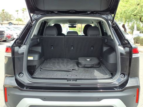 Certified 2025 Volkswagen Tiguan S AWD/4WD image 17