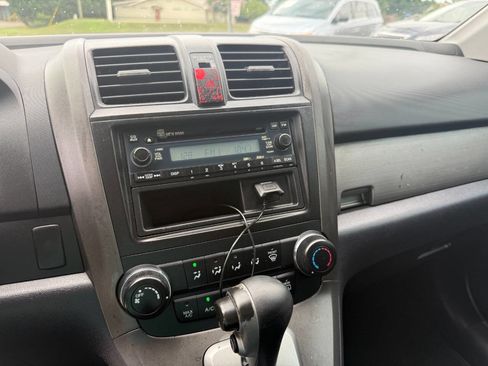 Used 2011 Honda CR-V LX image 15