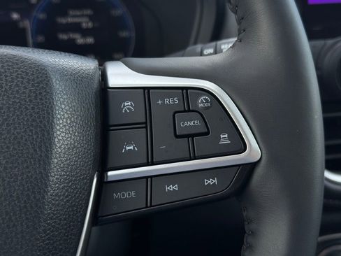 Used 2024 Toyota Grand Highlander Limited image 27