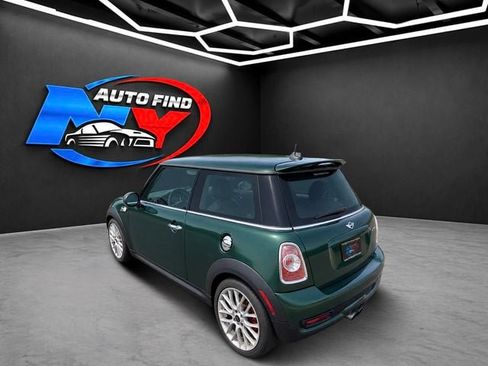 Used 2011 MINI Cooper John Cooper Works FWD image 17