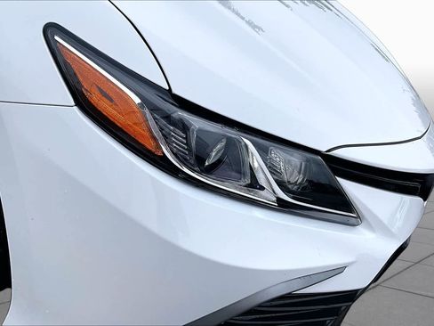 Used 2024 Toyota Camry LE FWD image 43