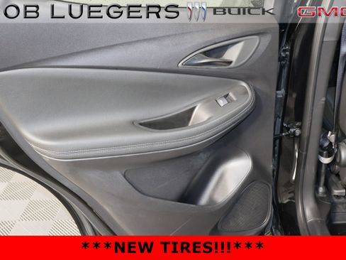 Certified 2026 Buick Encore GX Preferred FWD image 10
