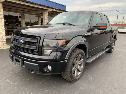 Used 2014 Ford F150 FX4 w/ Equipment Group 402A Luxury AWD/4WD image 8