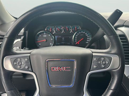 Used 2020 GMC Yukon SLT image 18
